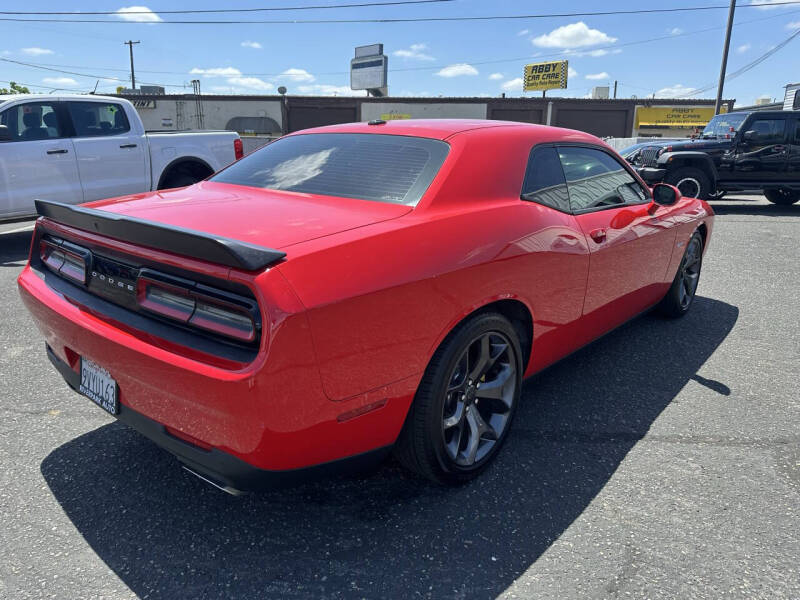 2017 Dodge Challenger R/T