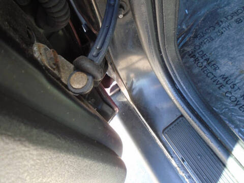 2001 Saturn S-Series SL2