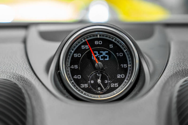 2025 Porsche 718 Cayman S