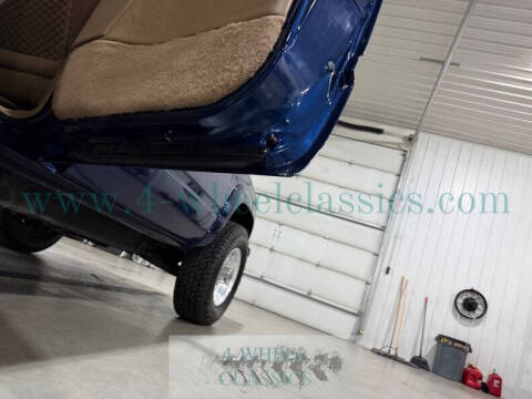 1995 GMC Suburban K2500