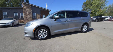 2017 Chrysler Pacifica LX