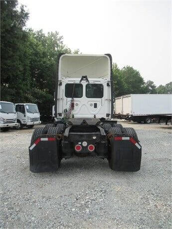 2014 Freightliner Cascadia