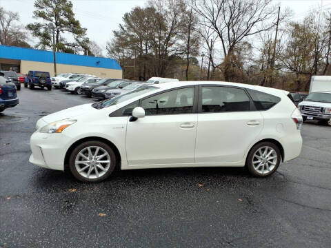 2013 Toyota Prius v Five