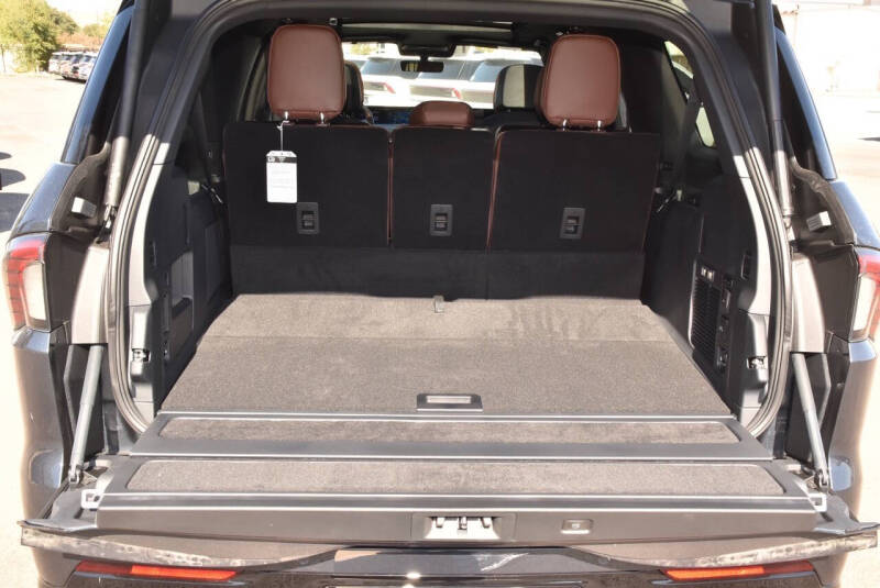 2025 Lincoln Navigator L Reserve