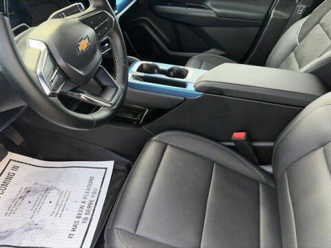 2026 Chevrolet Equinox EV LT 2
