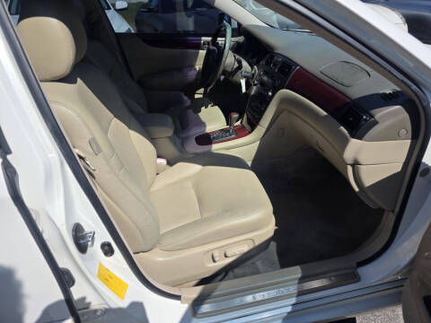 2004 Lexus ES 330