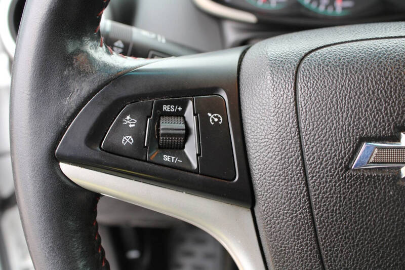 2018 Chevrolet Sonic LT Auto