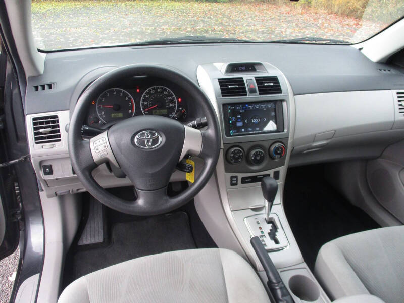 2012 Toyota Corolla LE