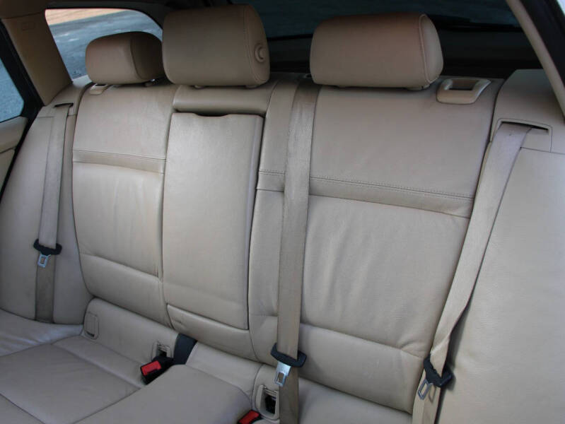 2011 BMW 3 Series 328i