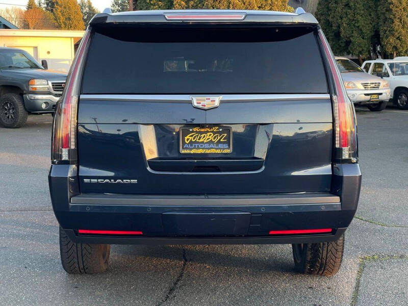 2017 Cadillac Escalade ESV Platinum