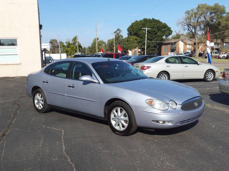 2005 Buick LaCrosse CX's photo