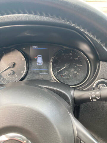 2020 Nissan Rogue Sport SV