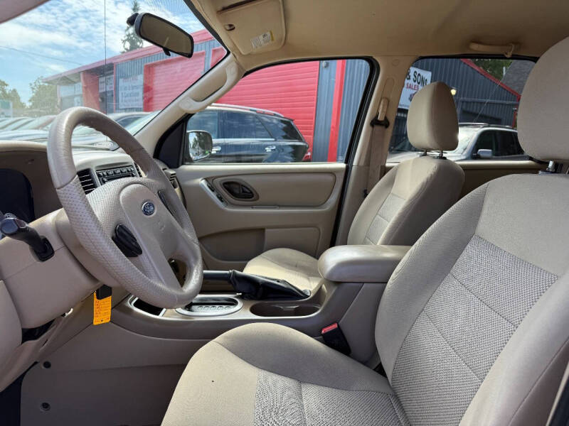 2006 Ford Escape XLT