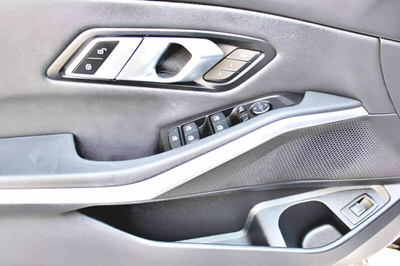 2020 BMW 3 Series 330i