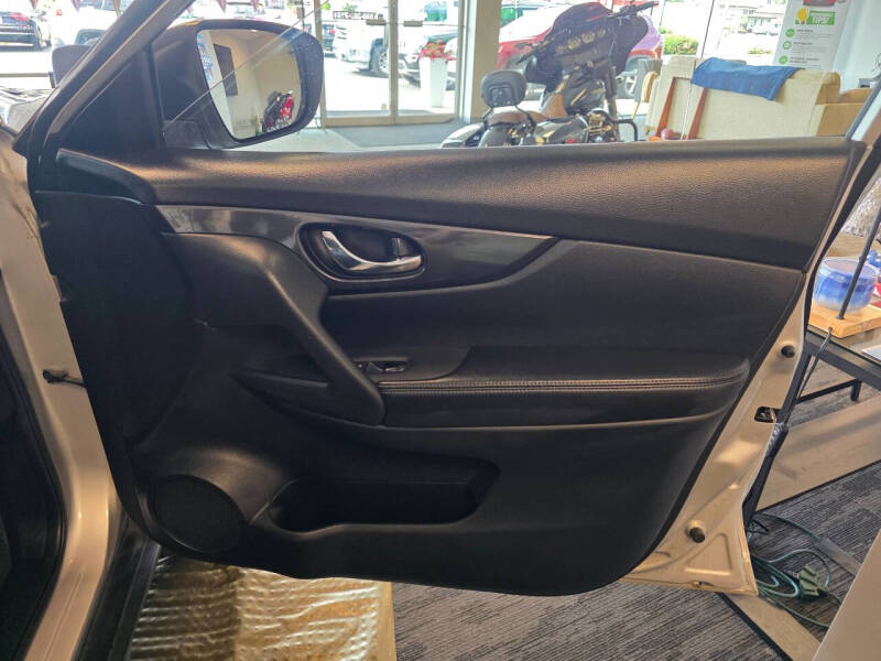 2017 Nissan Rogue
