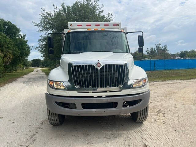 2016 International DuraStar 4300