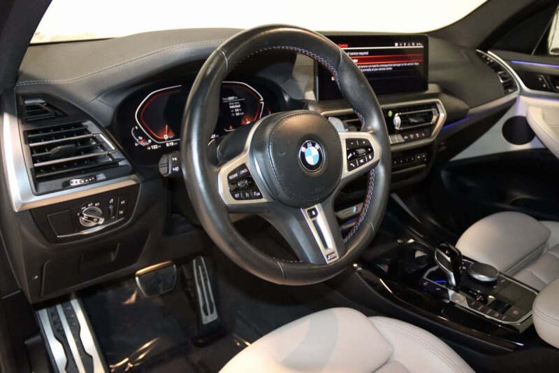2023 BMW X3 M40i