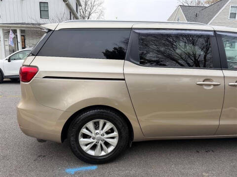 2016 Kia Sedona LX