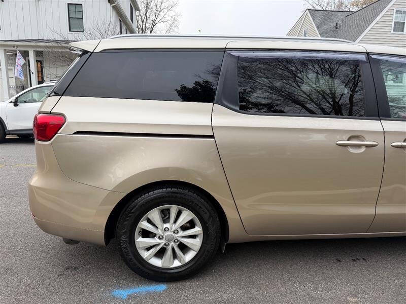 2016 Kia Sedona LX