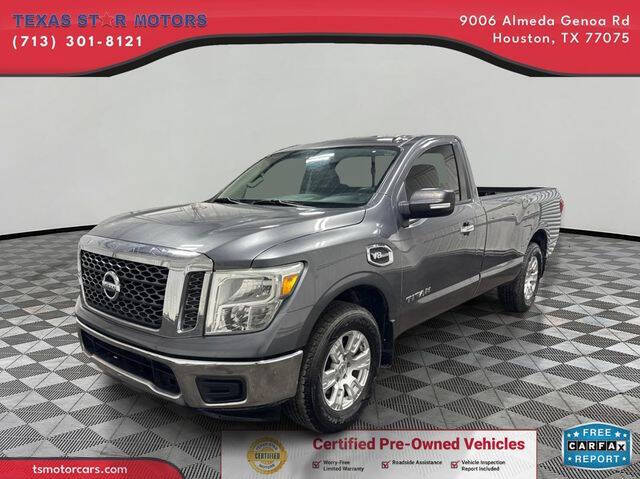 2017 Nissan Titan SV