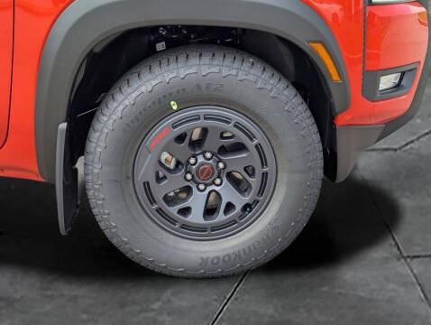 2025 Nissan Frontier PRO-X