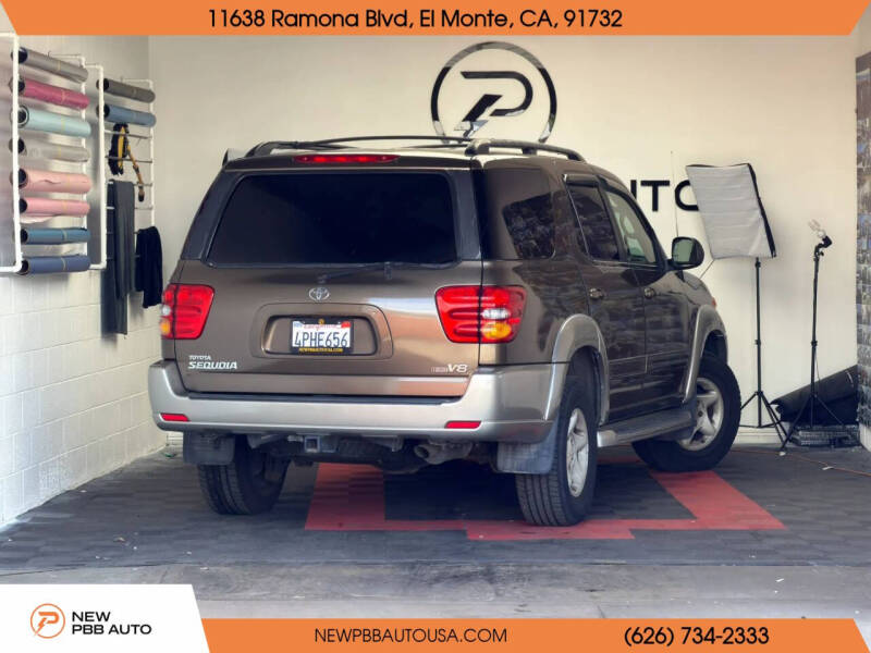2001 Toyota Sequoia SR5