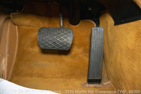 1991 Mercedes-Benz 560-Class 560 SEL