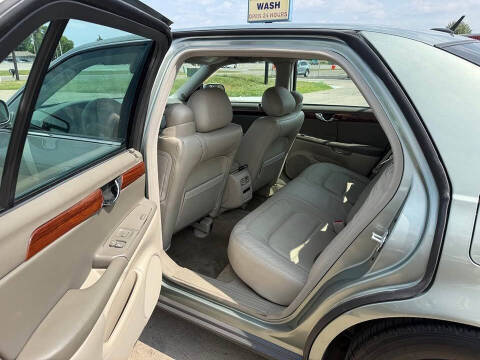 2005 Cadillac DeVille