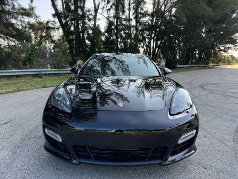 2013 Porsche Panamera GTS