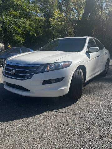 2011 Honda Accord Crosstour for sale at Amazing Auto Center in Capitol Heights MD