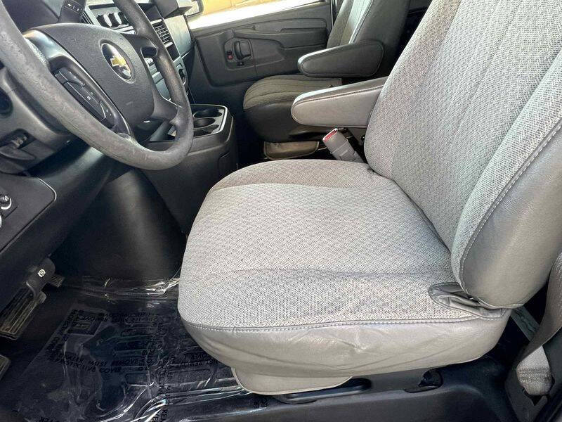 2010 Chevrolet Express LT 3500