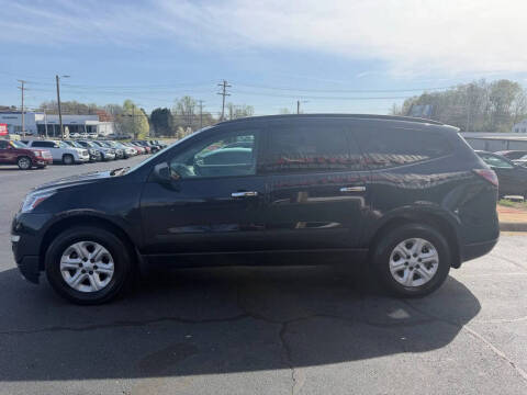2017 Chevrolet Traverse LS