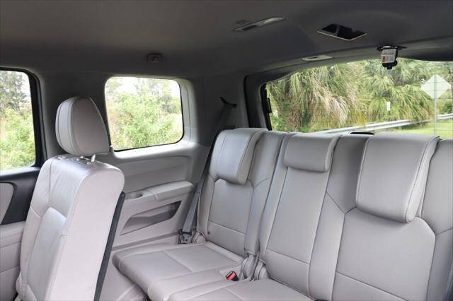 2015 Honda Pilot SUV - $12,997