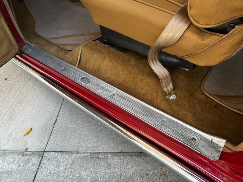 1949 Oldsmobile Futuramic 76