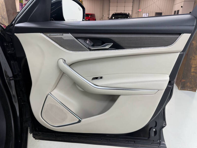 2021 Jaguar F-PACE P340 S