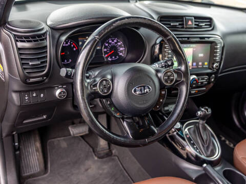 2017 Kia Soul +