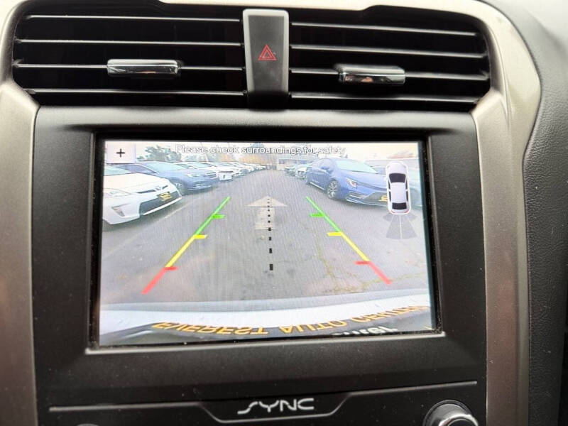 2019 Ford Fusion Hybrid SE