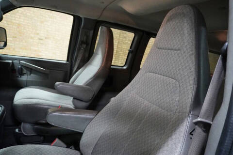 2017 Chevrolet Express LT 3500