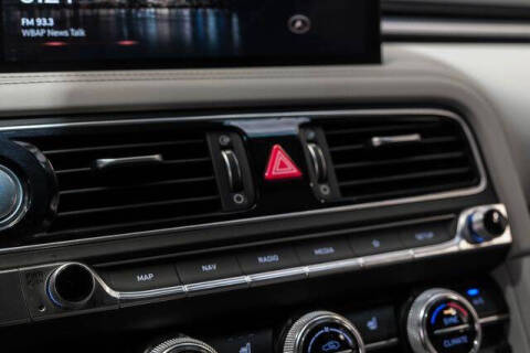 2023 Genesis G70