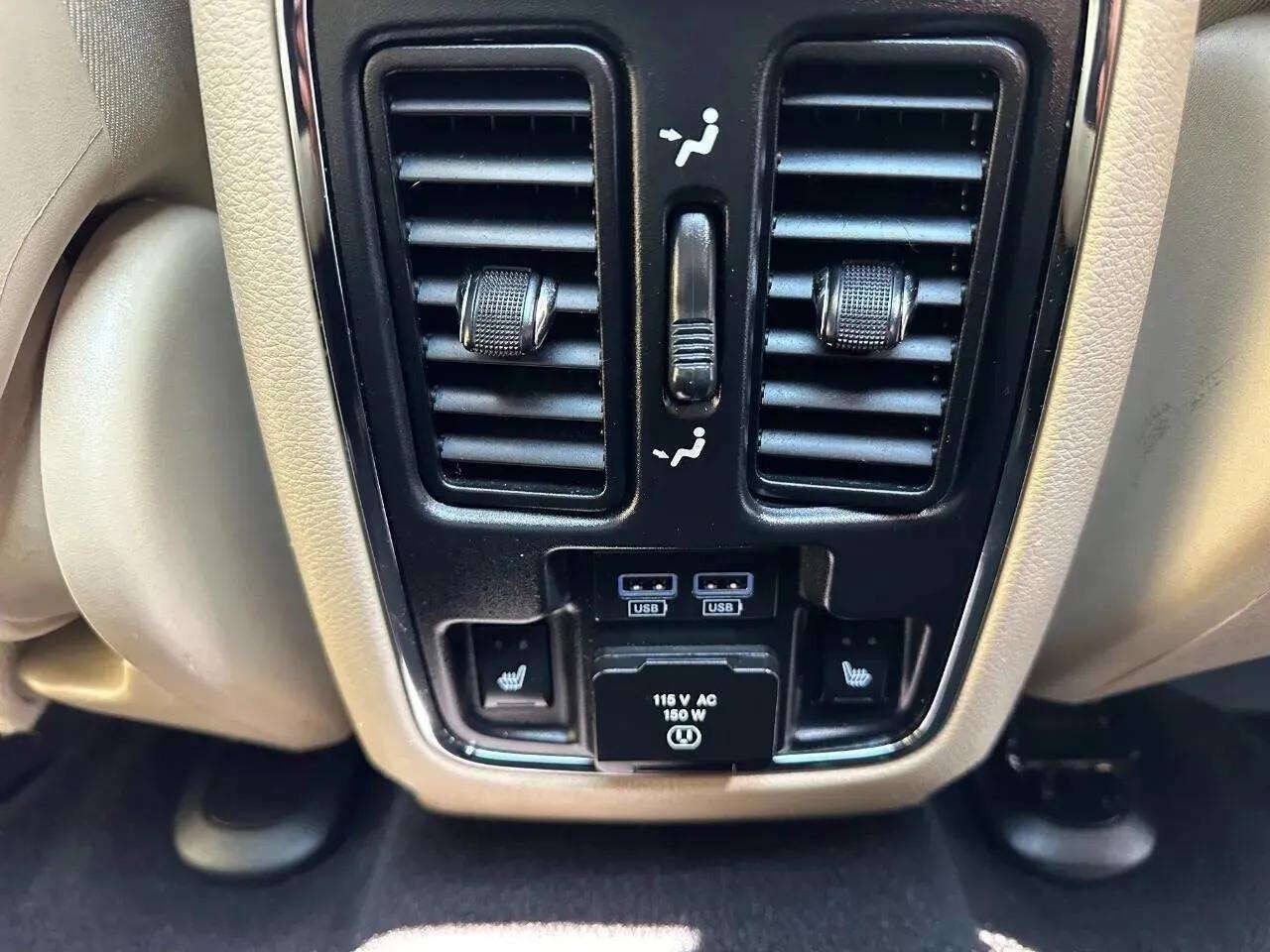 JeepGrand Cherokee23