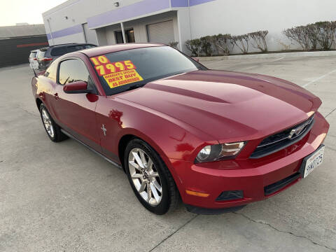 2010 Ford Mustang V6