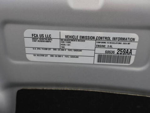 2024 Chrysler Pacifica Touring L