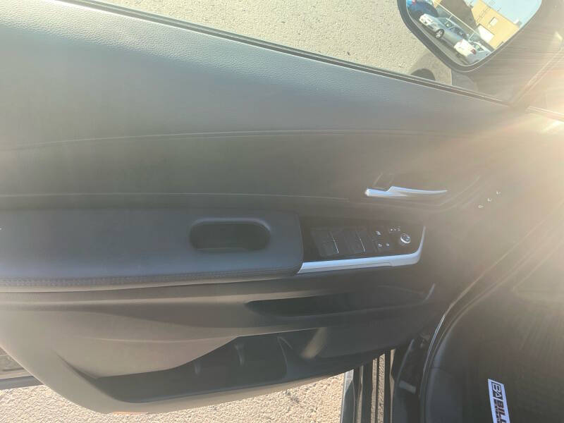 2025 Toyota Sienna Platinum 7-Passenger