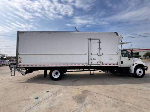 2019 International DuraStar 4300