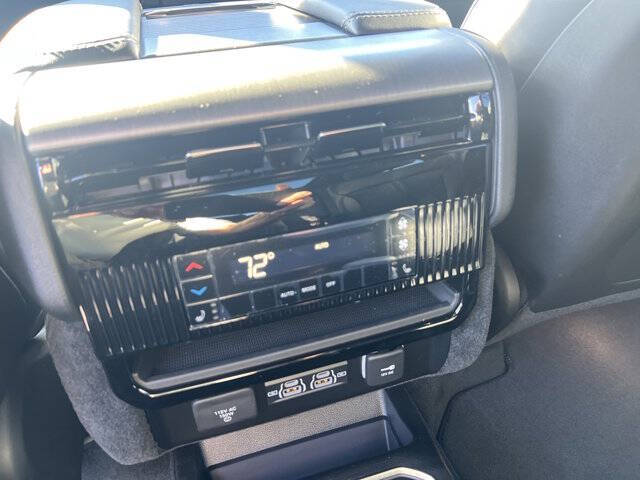 2025 Jeep Wagoneer Carbide