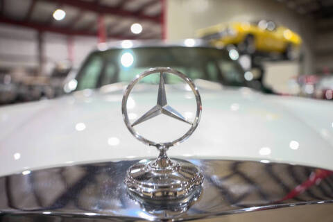 1972 Mercedes-Benz 280-Class