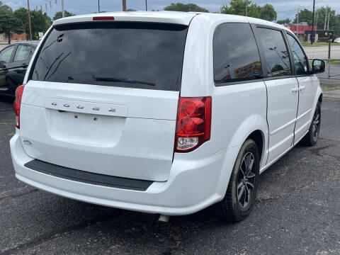 2017 Dodge Grand Caravan SE