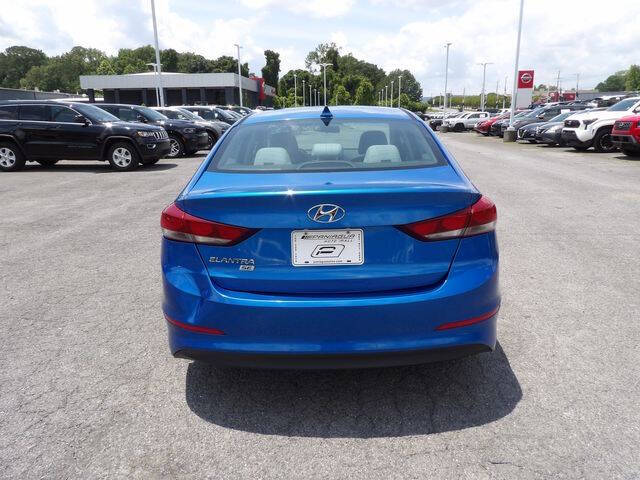 2017 Hyundai Elantra