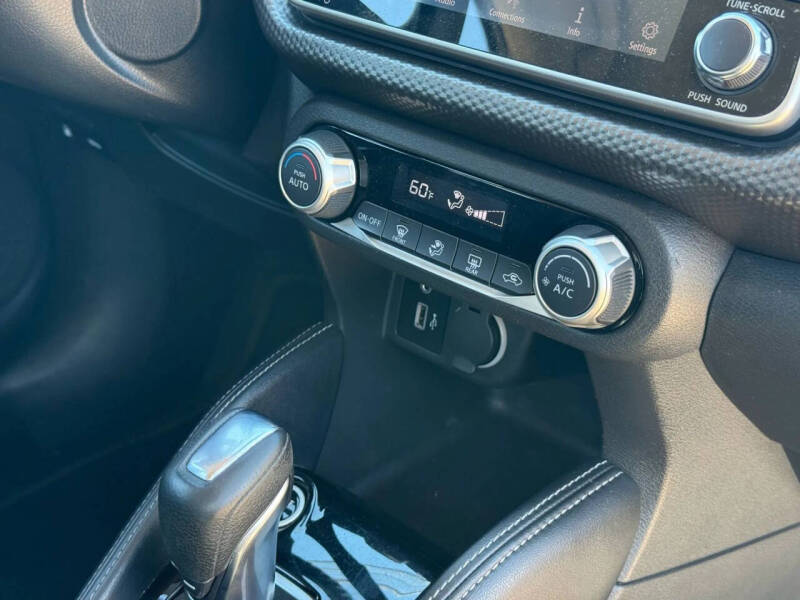 2020 Nissan Kicks SV