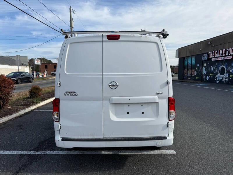 2017 Nissan NV200